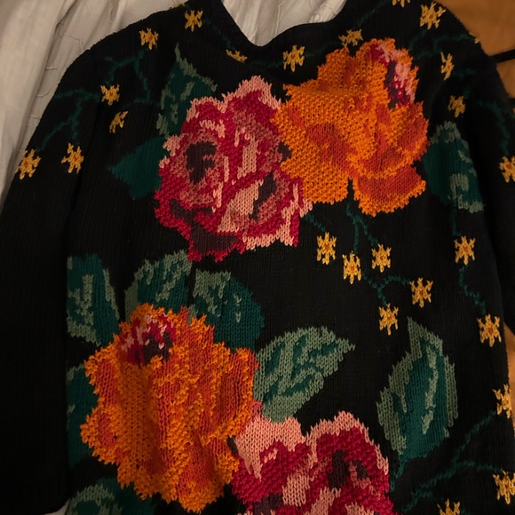 Vintage oversized HandKnit Sweater - Picture 2 of 6